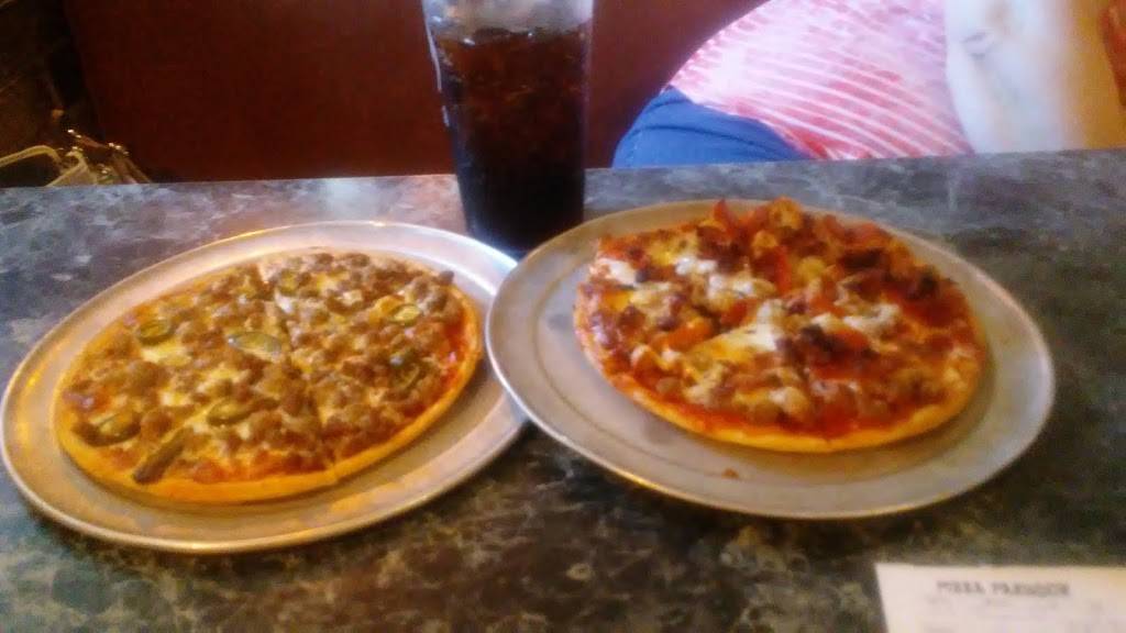 Pizza Parlour Alma | restaurant | 936 US-71, Alma, AR 72921, USA | 4796324176 OR +1 479-632-4176