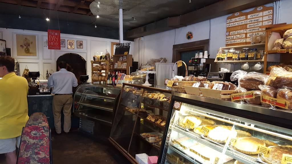 Continental Bakery | bakery | 1909 Cahaba Rd, Birmingham, AL 35223, USA | 2058705584 OR +1 205-870-5584