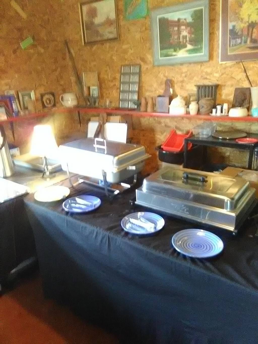 Legal Tender Saloon & Catering | restaurant | 3932 US-77, La Grange, TX 78945, USA | 8008164042 OR +1 800-816-4042