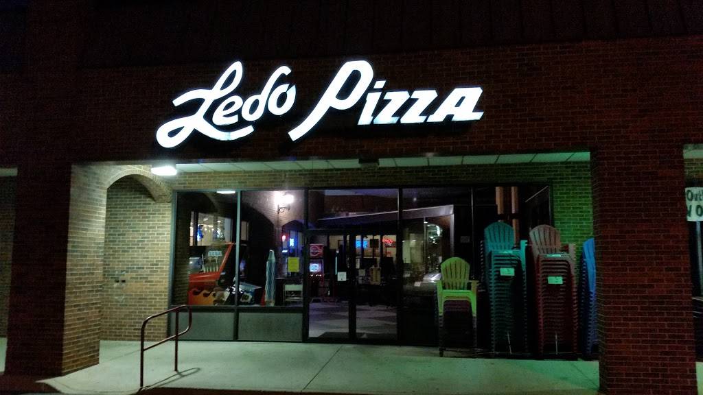 Ledo Pizza | meal takeaway | Ledo Pizza, 37680 Mohawk Dr, Charlotte Hall, MD 20622, USA | 3012900111 OR +1 301-290-0111