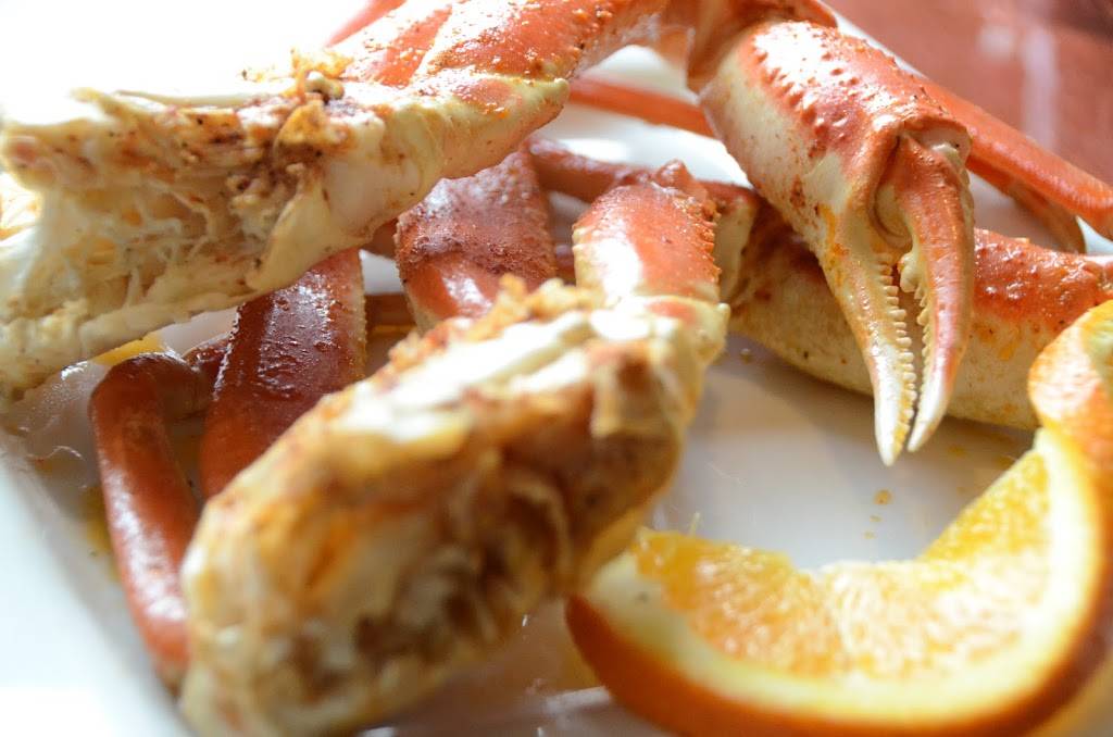 Mai-Quesi | restaurant | 1518 E New York St, Aurora, IL 60505, USA | 6305850720 OR +1 630-585-0720