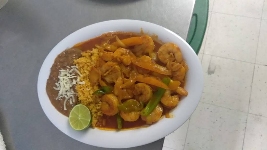 Los 2 Primos Mexican Restaurant | restaurant | 103 Rand Rd, Lakemoor, IL 60051, USA | 8153180685 OR +1 815-318-0685