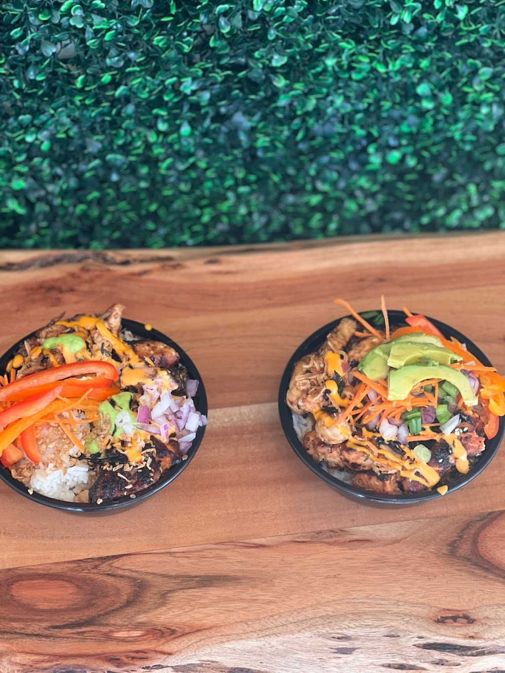 Decollete Juicery & Coffee shop | cafe | 23 Memorial Pkwy, Randolph, MA 02368, USA | 6177443909 OR +1 617-744-3909