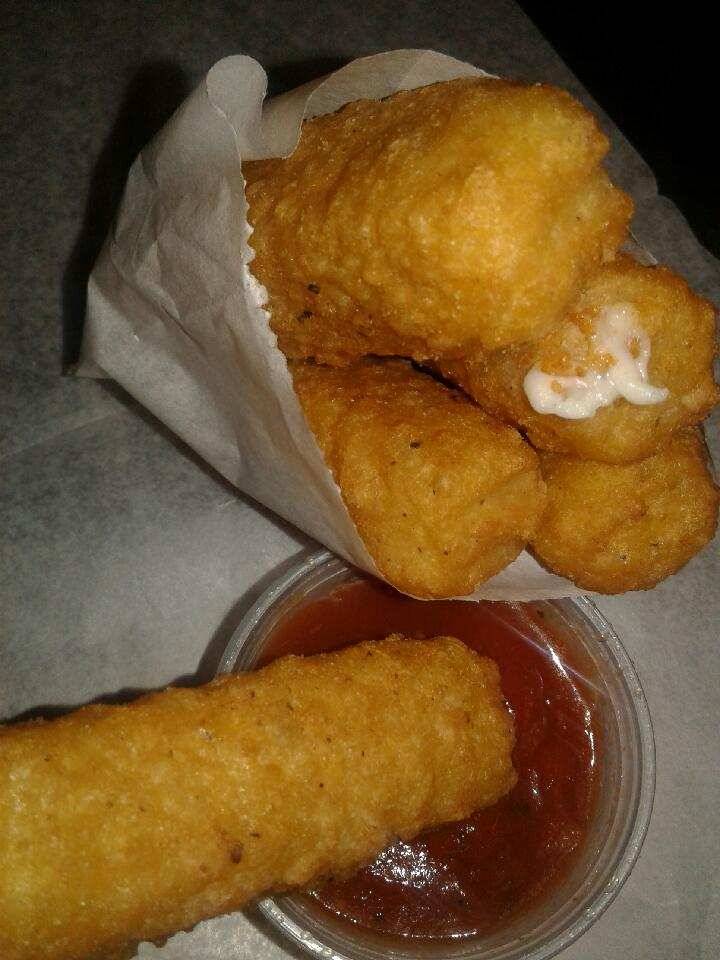 KJS Carryout | restaurant | 8974 E 10th St, Indianapolis, IN 46219, USA | 3172208832 OR +1 317-220-8832