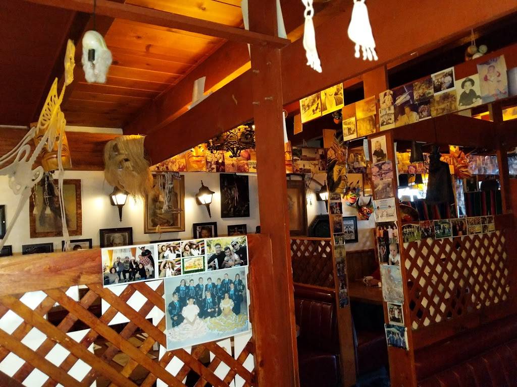 Gilberts El Indio Restaurant | restaurant | 2526 Pico Blvd, Santa Monica, CA 90405, USA | 3104508057 OR +1 310-450-8057