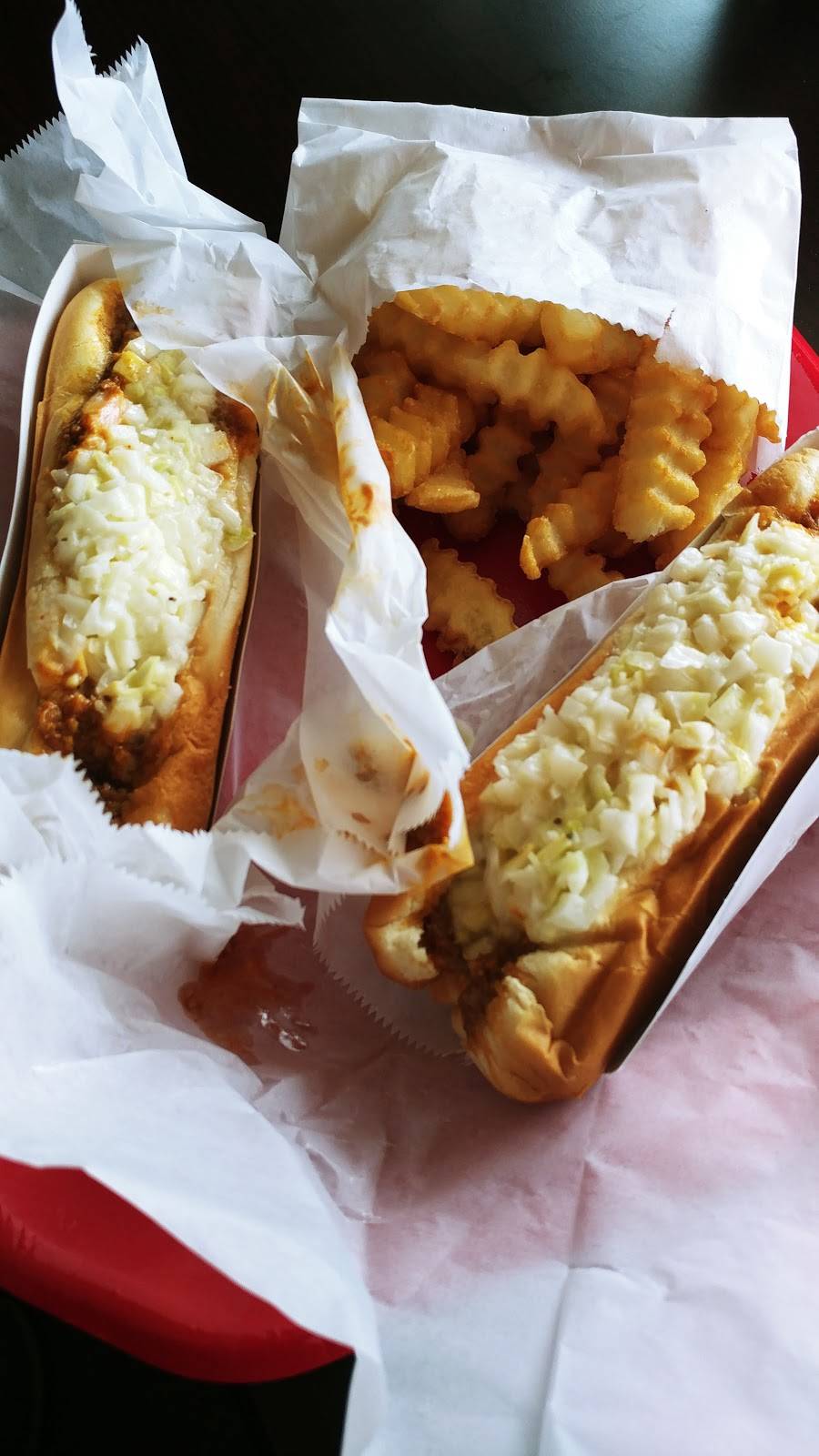 Snoopys Hot Dogs & More | restaurant | 3600 Hillsborough St, Raleigh, NC 27607, USA | 9197559022 OR +1 919-755-9022