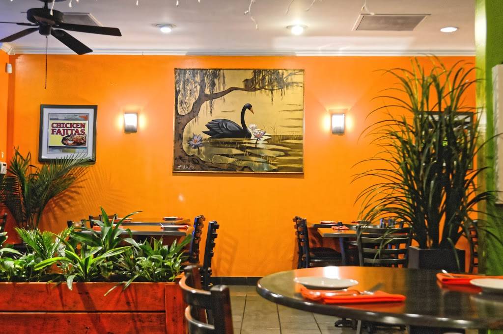 Victorias Mexican-American Grill | restaurant | 201 Main St, Little Ferry, NJ 07643, USA | 2016415329 OR +1 201-641-5329