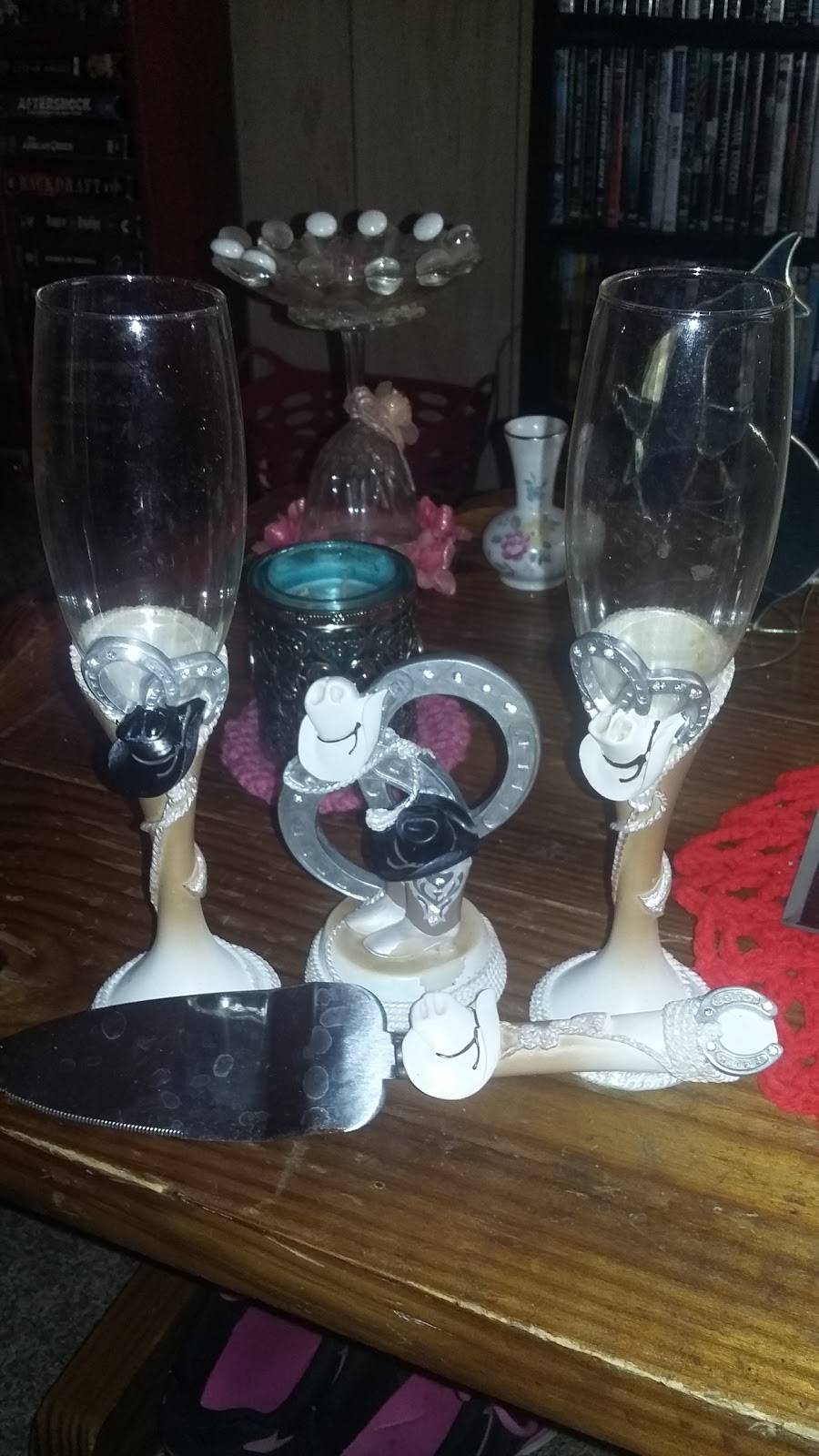 Burgers N More | restaurant | 902 S Hickory St, Sapulpa, OK 74066, USA | 9182247770 OR +1 918-224-7770