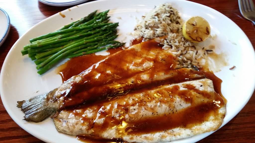 Red Lobster | restaurant | 4600 Belden Village St NW, Canton, OH 44718, USA | 3304920458 OR +1 330-492-0458