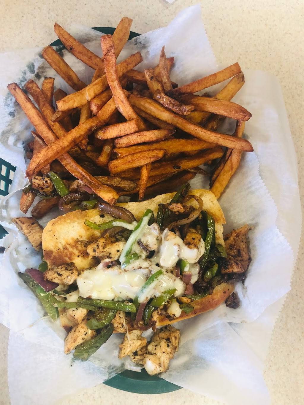 Jones Bones BBQ & Grub | restaurant | 35015 E Royalton Rd, Grafton, OH 44044, USA | 4404202210 OR +1 440-420-2210