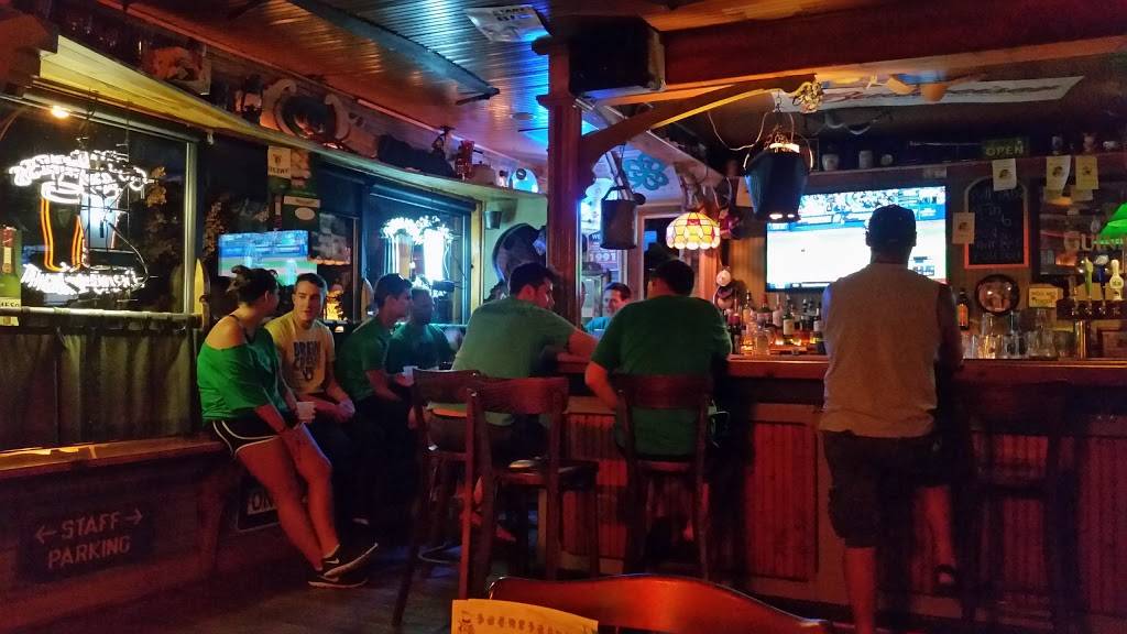 Mc Kiernans Irish Pub & Grill | restaurant | 2066 S 37th St, Milwaukee, WI 53215, USA | 4142266761 OR +1 414-226-6761