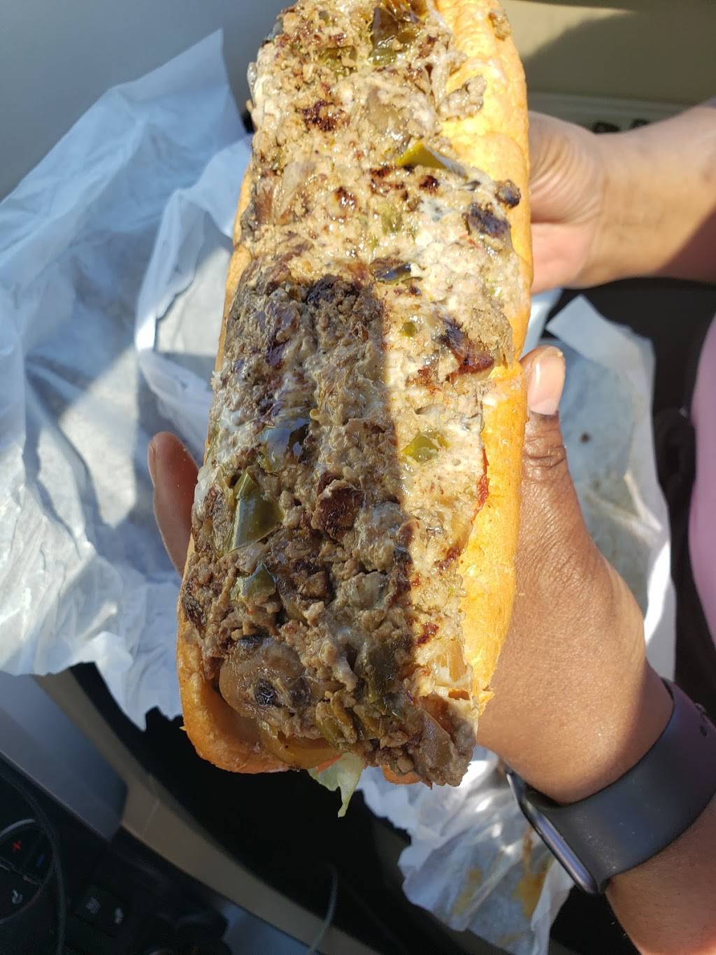 Ginos Original Cheese Steaks | restaurant | 458 S Main St, North Syracuse, NY 13212, USA | 3154580713 OR +1 315-458-0713