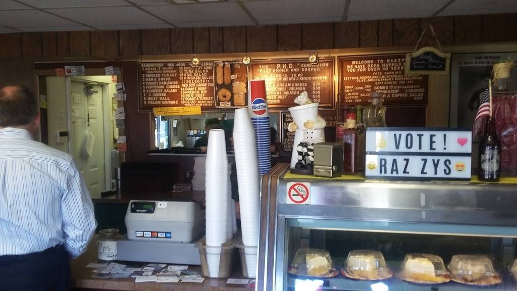 Razzys Deli | restaurant | 2615 N 90th St, Omaha, NE 68134, USA | 4023972131 OR +1 402-397-2131