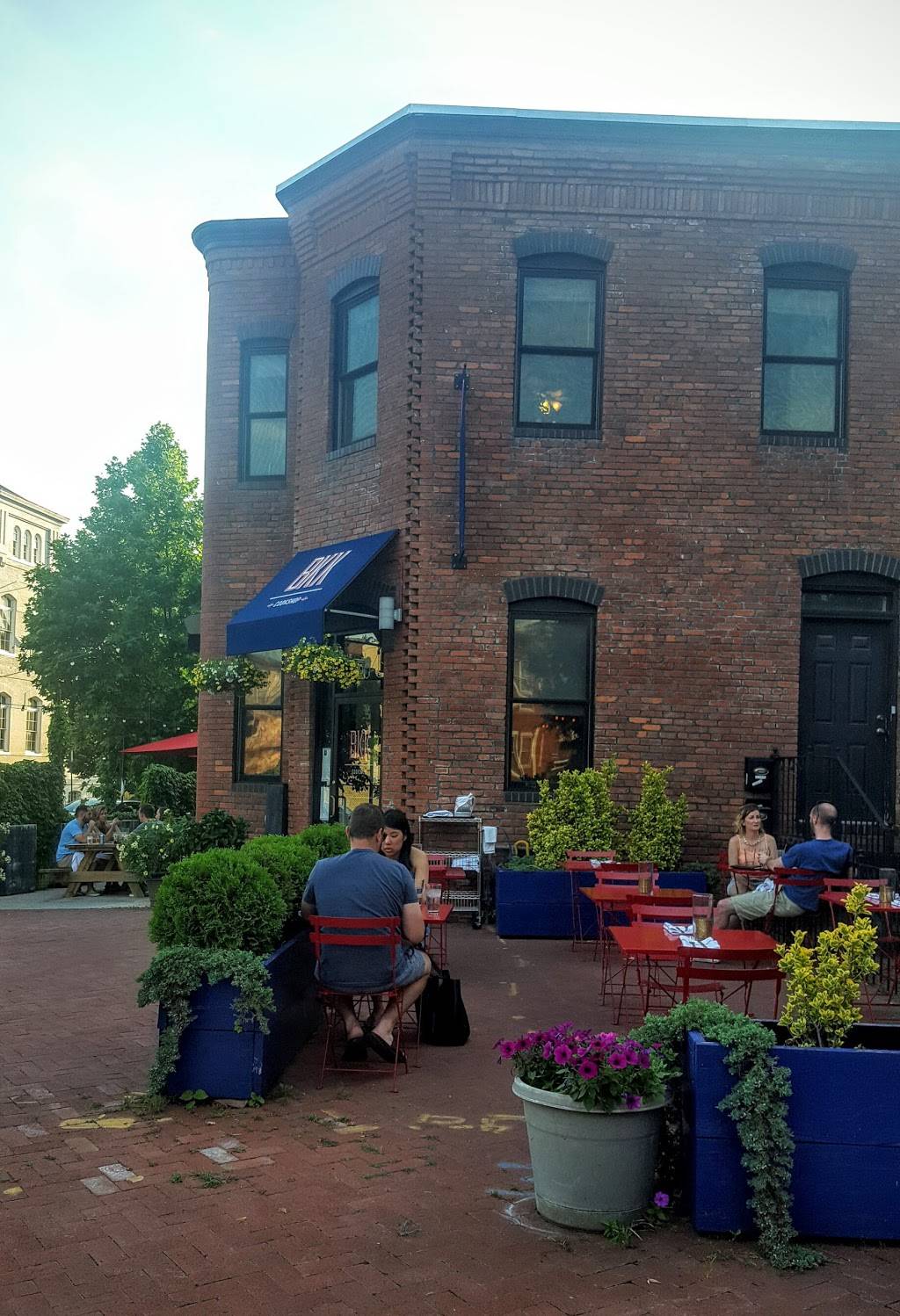 BKK Cookshop | restaurant | 1700 New Jersey Ave NW, Washington, DC 20001, USA | 2027910592 OR +1 202-791-0592