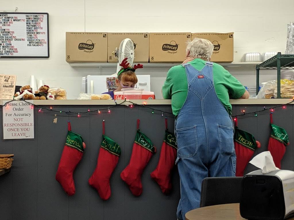 Skips Deli | restaurant | 1452 SW Main Blvd, Lake City, FL 32025, USA | 3867521520 OR +1 386-752-1520