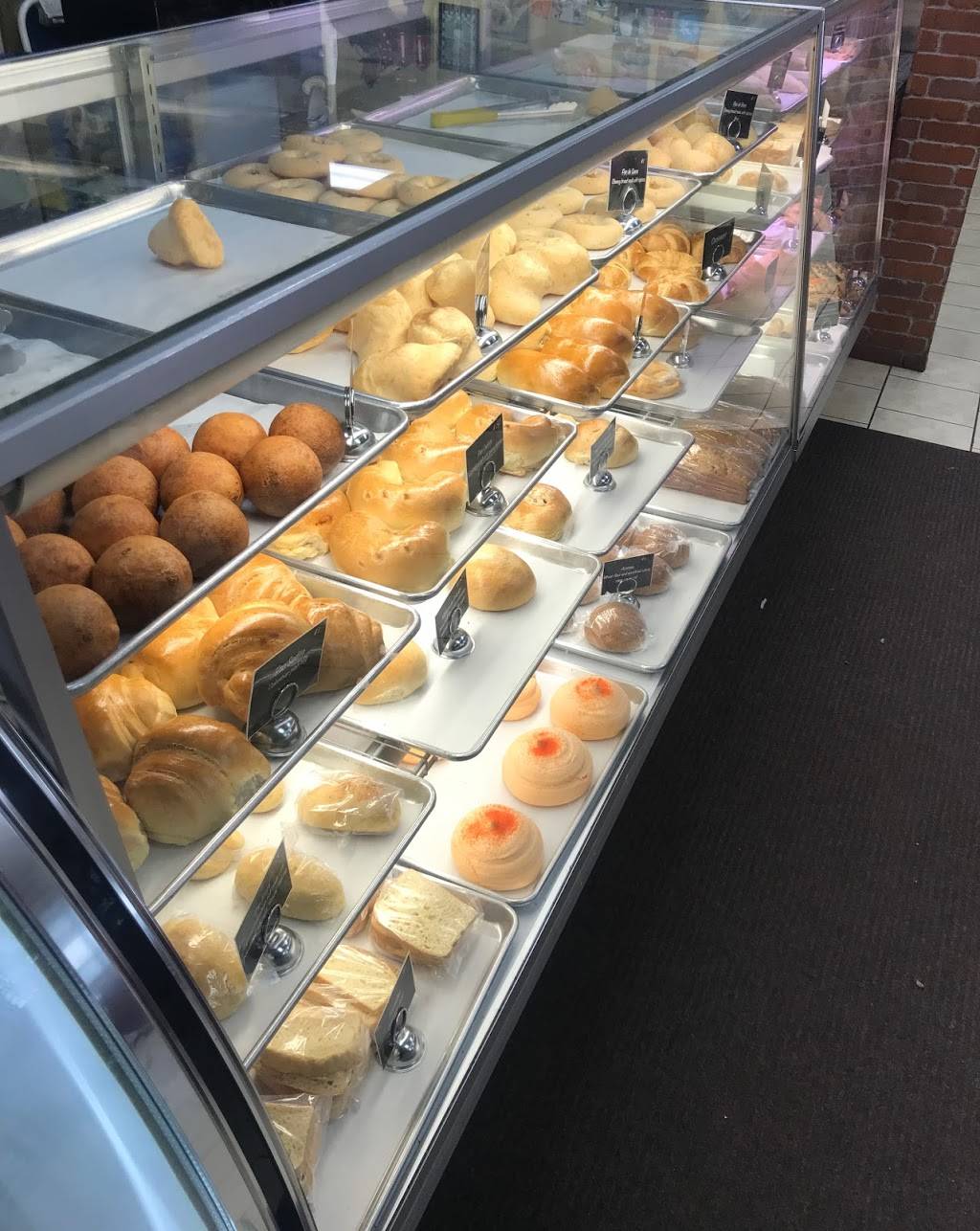 Macondo | restaurant | 1154 Main Ave, Clifton, NJ 07011, USA | 9734055028 OR +1 973-405-5028