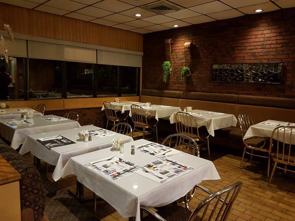 Le Gourmet | restaurant | 902 Boulevard des Bois Francs S, Victoriaville, QC G6P 5V8, Canada | 8193579715 OR +1 819-357-9715