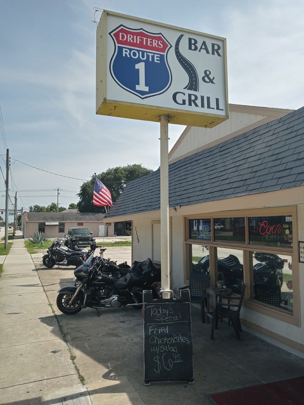 Drifters Route 1 | restaurant | 1130 Ridgewood Ave, Daytona Beach, FL 32117, USA | 3863104048 OR +1 386-310-4048