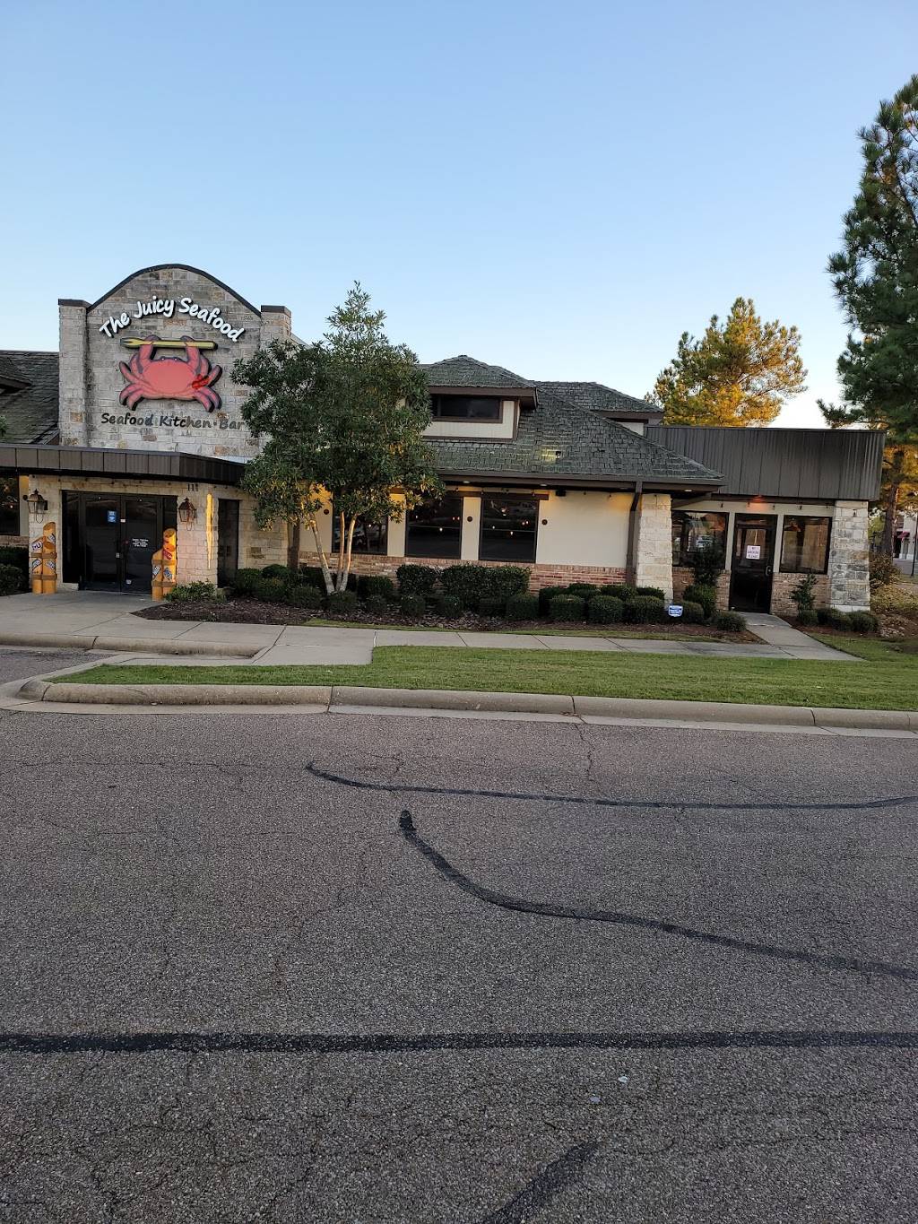 The Juicy Seafood Flowood | restaurant | 111 Market St, Flowood, MS 39232, USA | 7695246111 OR +1 769-524-6111