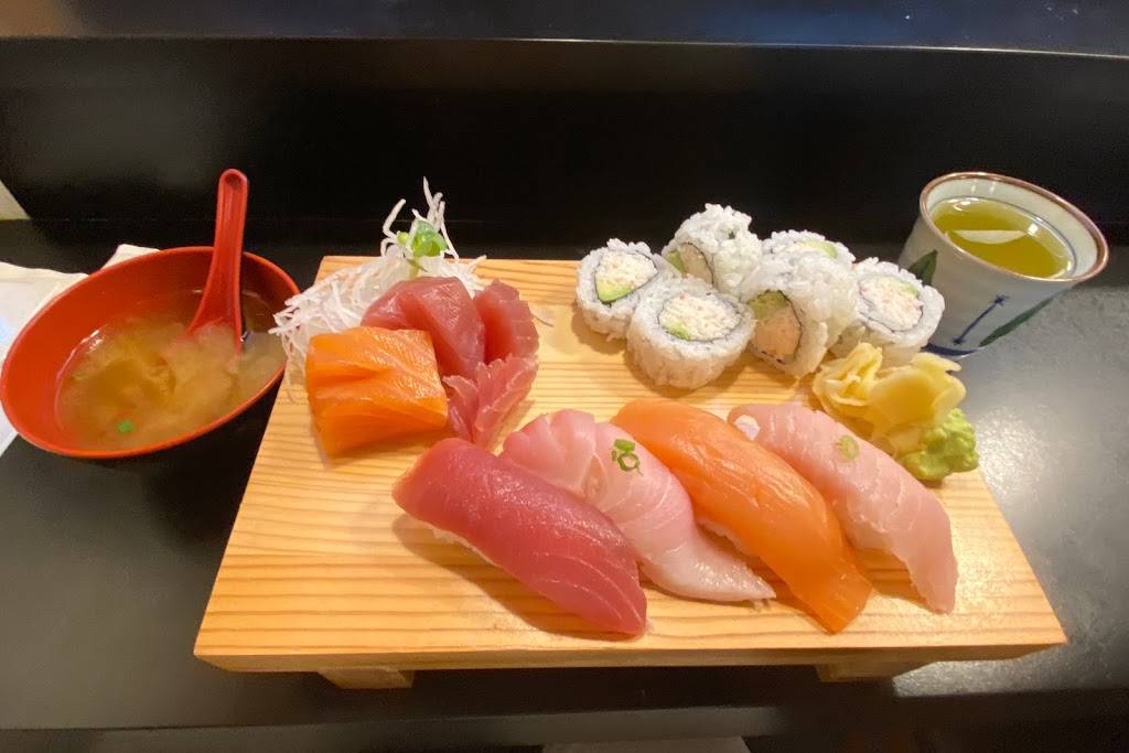 Sushi Daruma | restaurant | 216 Main St, Salinas, CA 93901, USA | 8319754667 OR +1 831-975-4667