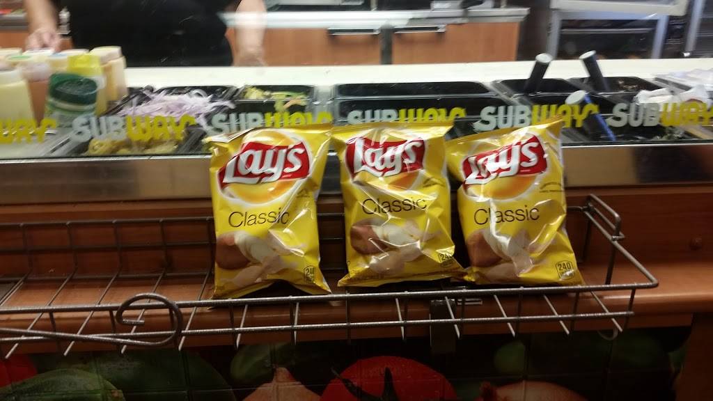 Subway | meal takeaway | 3133 S Alameda St Suite # 100, Corpus Christi, TX 78404, USA | 3618519950 OR +1 361-851-9950