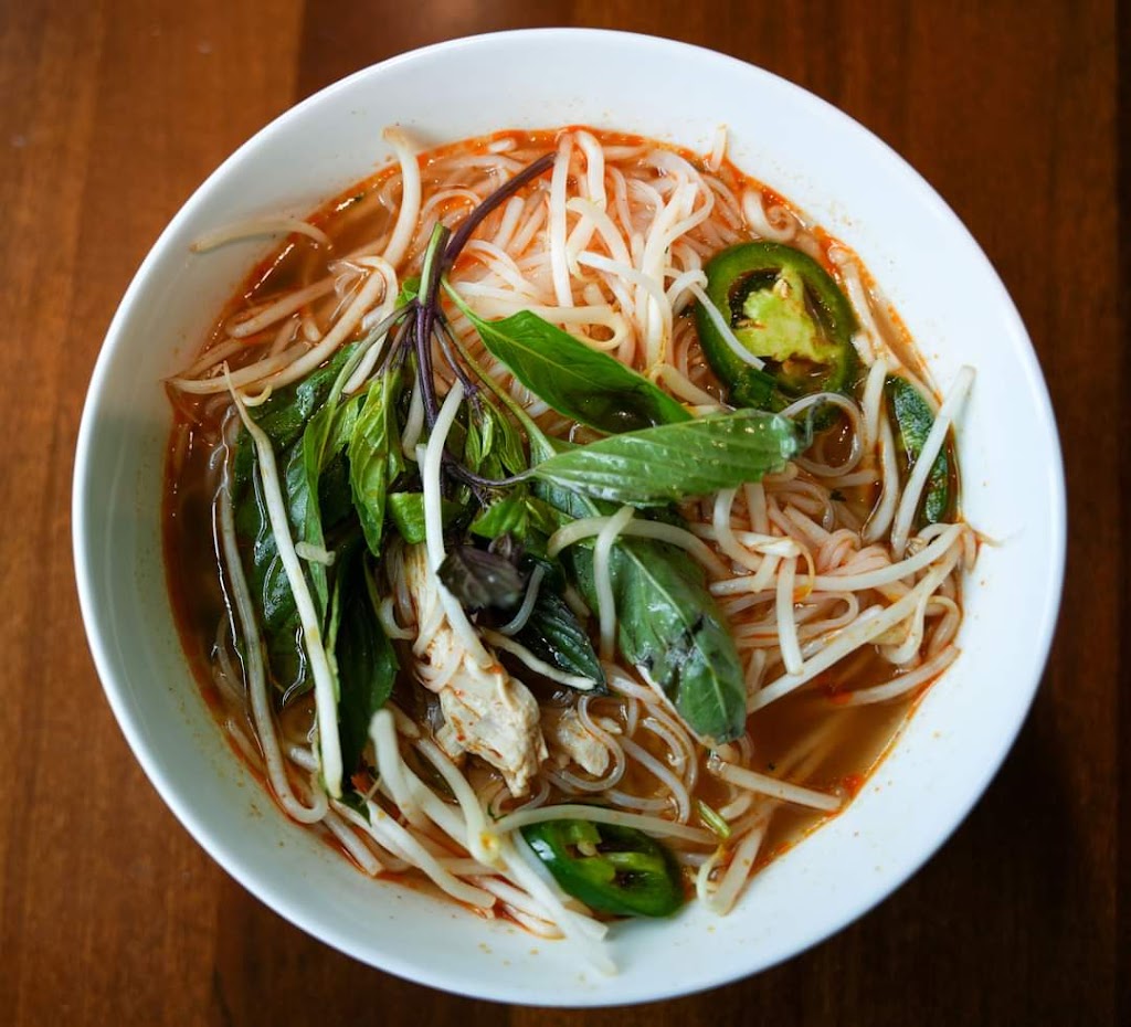 Whats The Pho | restaurant | 462 Larkfield Center, Larkfield-Wikiup, CA 95403, USA | 7077917633 OR +1 707-791-7633