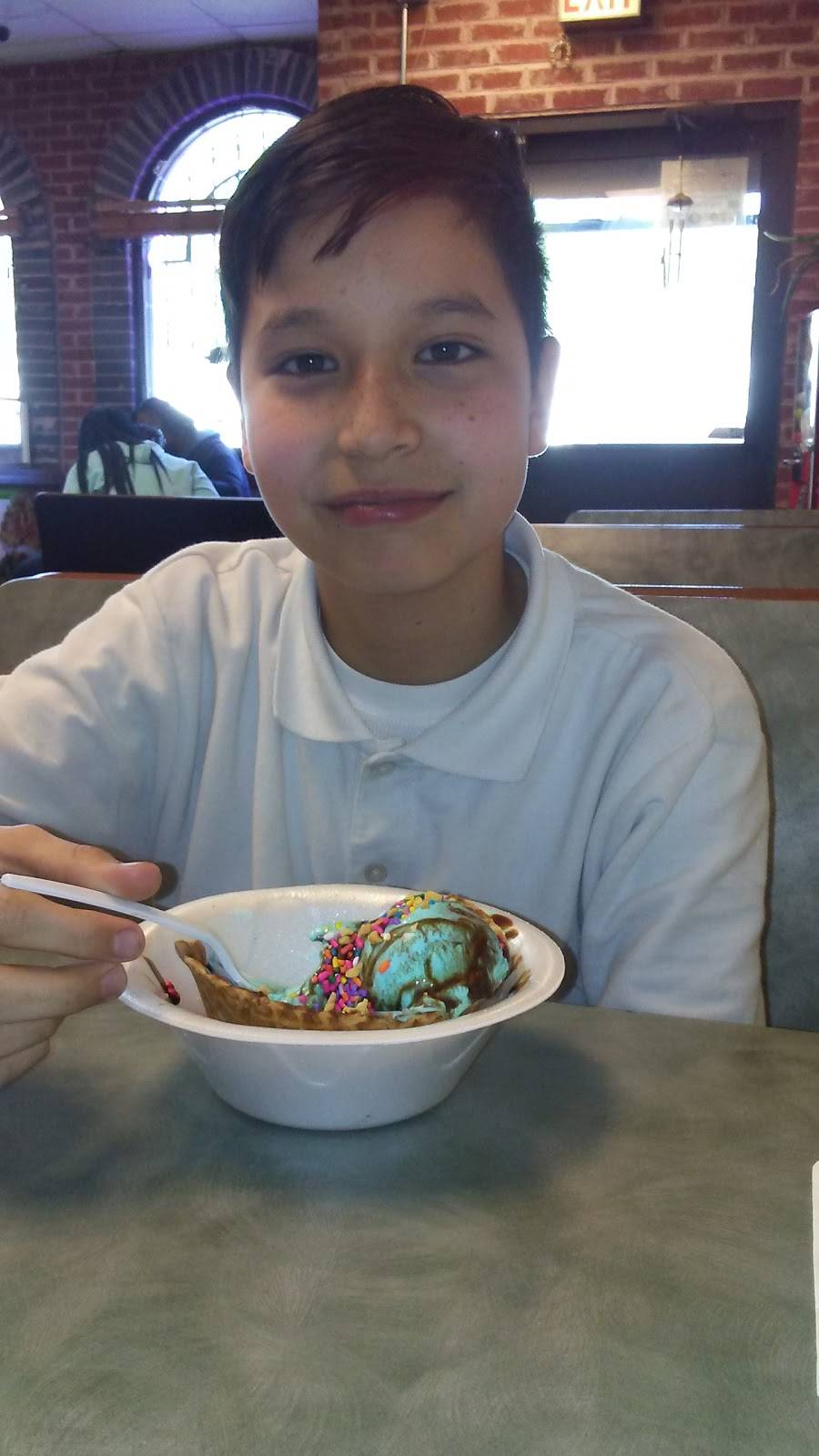 Paleteria El Potrillo | restaurant | 8548 S Commercial Ave, Chicago, IL 60617, USA | 7733740673 OR +1 773-374-0673