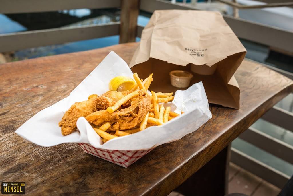 Lil Hut | restaurant | 1205 Embarcadero, Morro Bay, CA 93442, USA | 8057723488 OR +1 805-772-3488