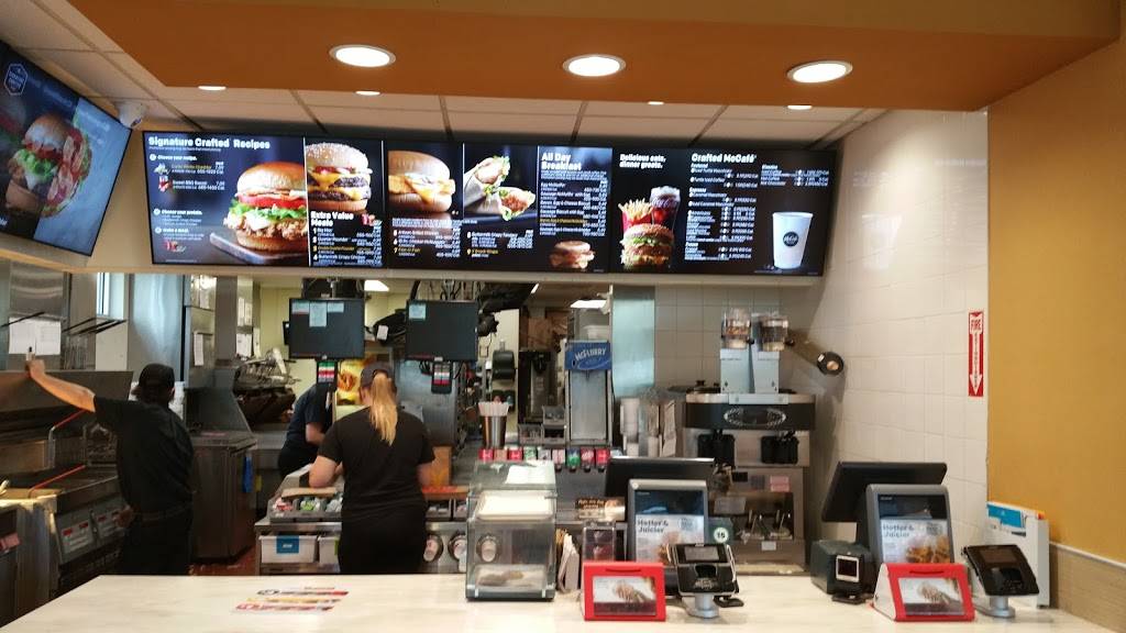 McDonalds | cafe | 607 S Wooster Ave, Strasburg, OH 44680, USA | 3308782444 OR +1 330-878-2444