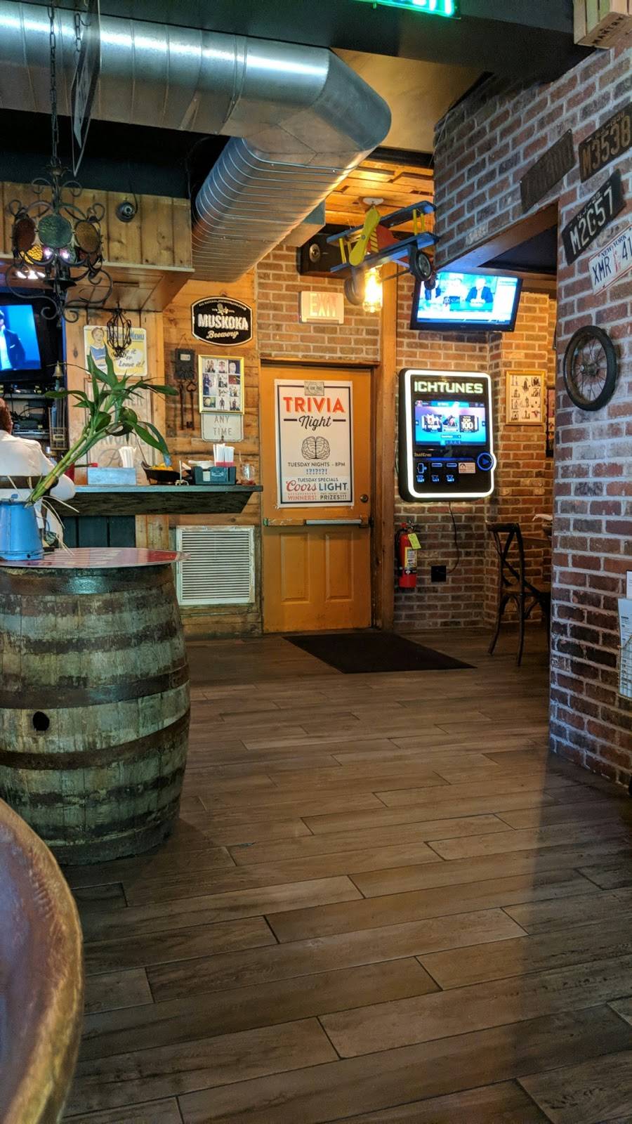 The Front Porch Pub | restaurant | 217 Wagaraw Rd, Hawthorne, NJ 07506, USA | 9733103828 OR +1 973-310-3828