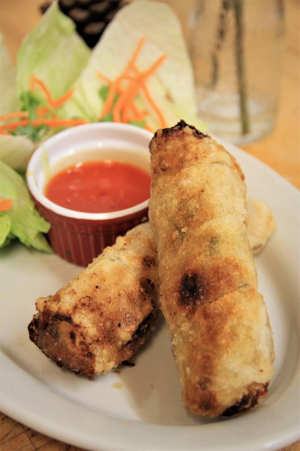 Yayas Thai Restaurant | restaurant | 9226 Potranco Rd #103, San Antonio, TX 78251, USA | 2102815215 OR +1 210-281-5215