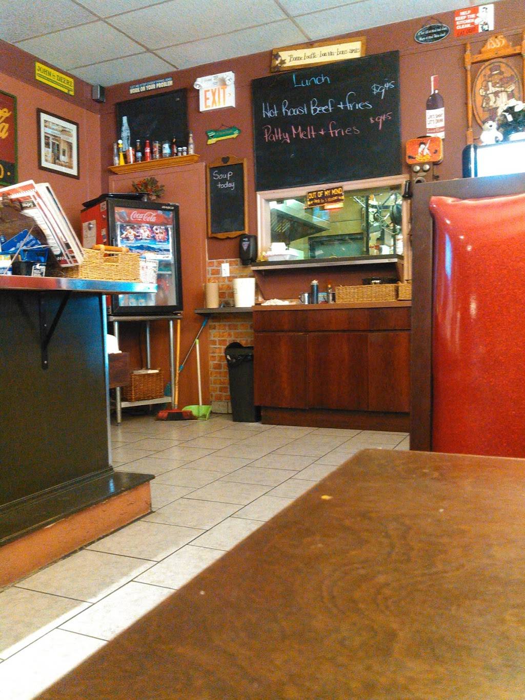 County Diner | restaurant | 2584 Manning Rd, Windsor, ON N8N 2L9, Canada | 5197393600 OR +1 519-739-3600