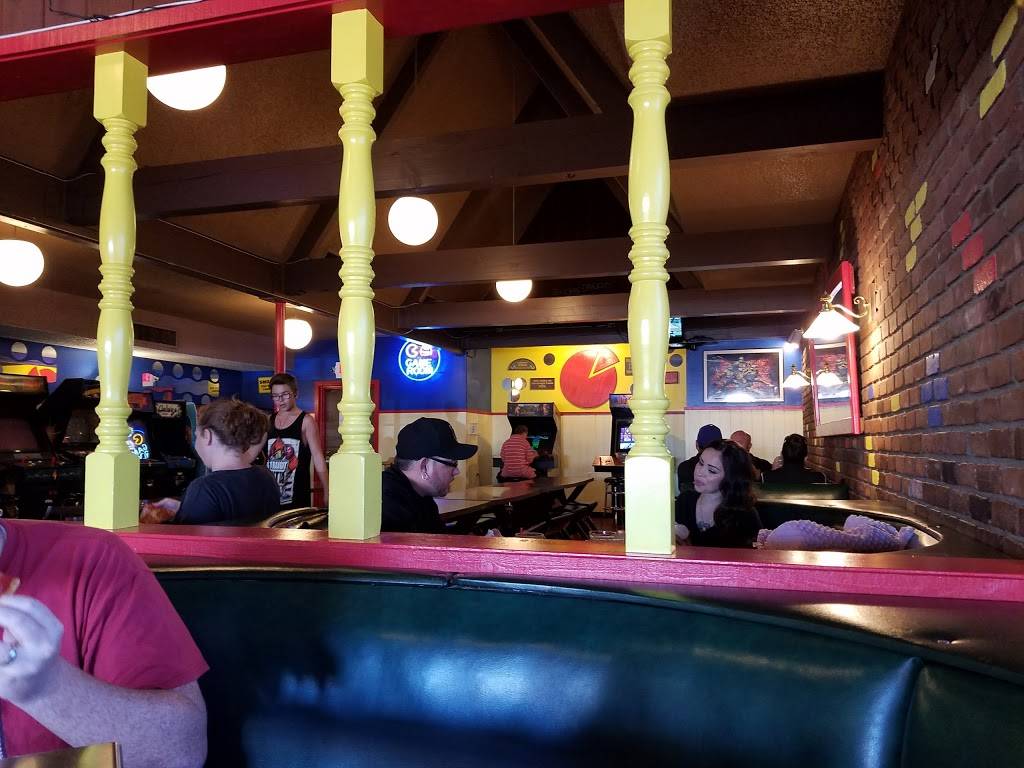 Pizza Mart | restaurant | 1329 E Main St, Mesa, AZ 85203, USA | 4809624233 OR +1 480-962-4233