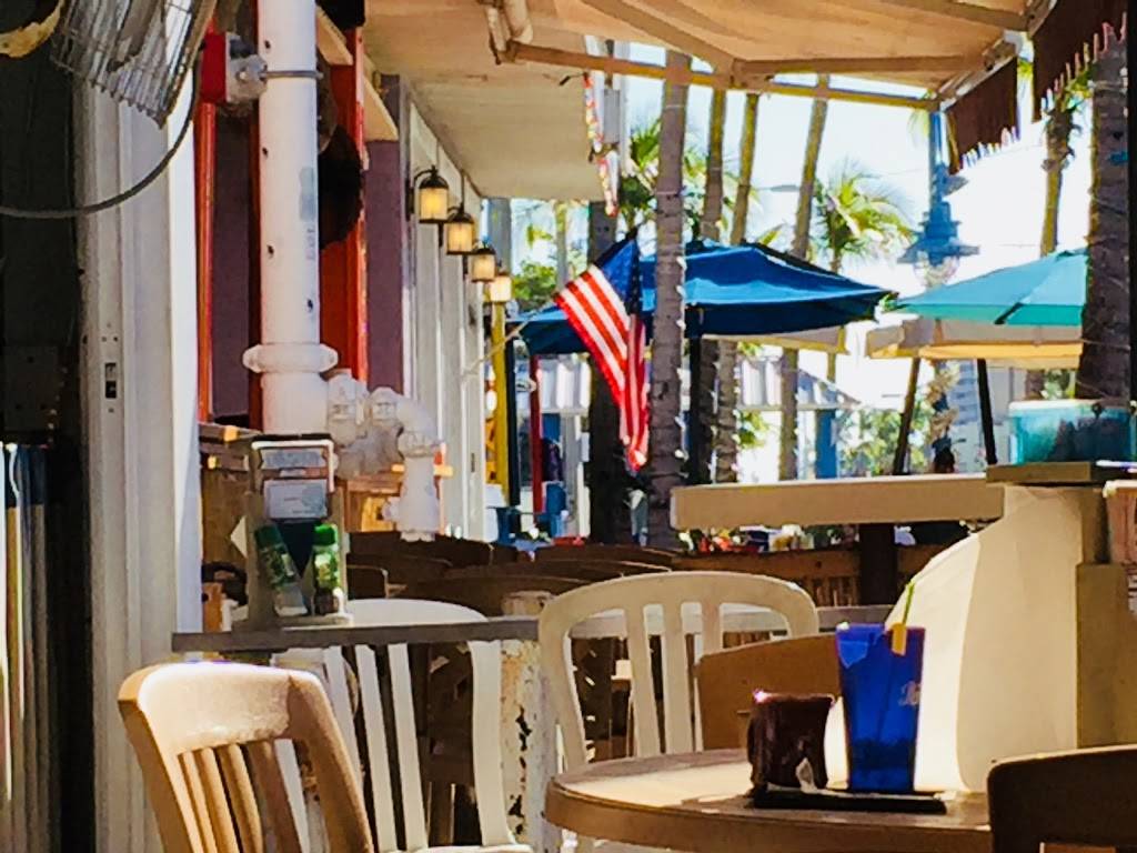 Petes Time Out | restaurant | 1005 Estero Blvd, Fort Myers Beach, FL 33931, USA | 2394635900 OR +1 239-463-5900