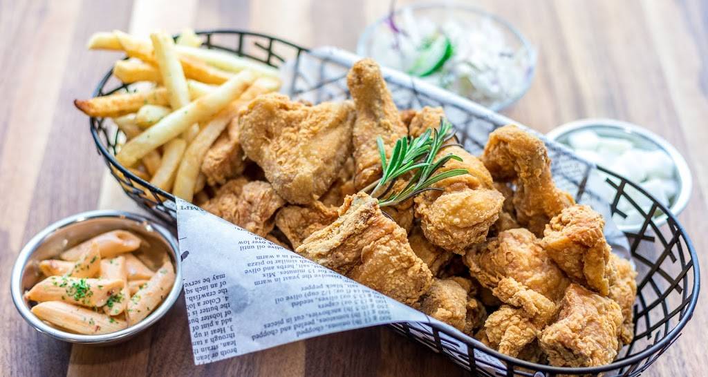 Cheers Chicken & Beers | restaurant | 41 Sheppard Ave E, Toronto, ON M2N 2Z8, Canada | 6475595588 OR +1 647-559-5588