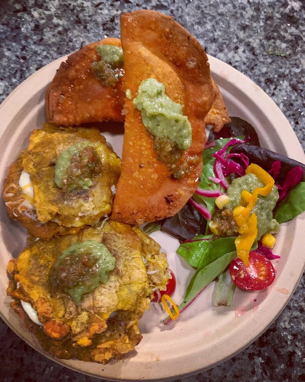 Café Mamajuana | restaurant | 88 Oak St, Burlington, VT 05401, USA | 8023168128 OR +1 802-316-8128