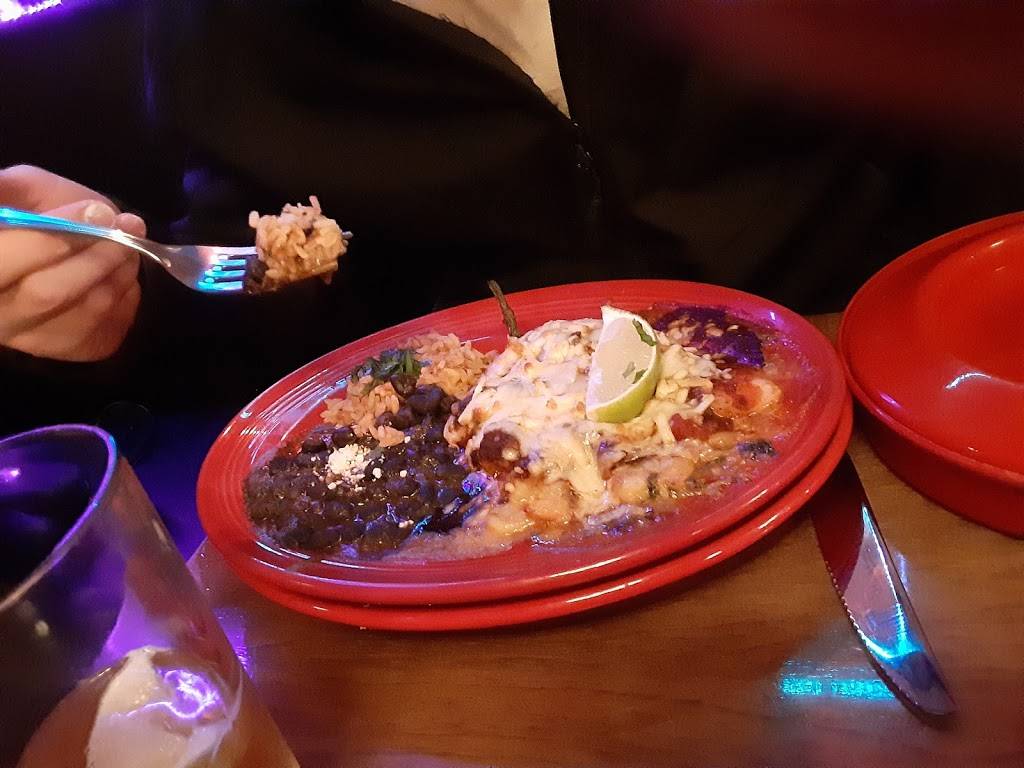 El 42 Cantina | restaurant | b/t Sunset Way & Andrews St, 38 Front St N, Issaquah, WA 98027, USA | 4253694772 OR +1 425-369-4772