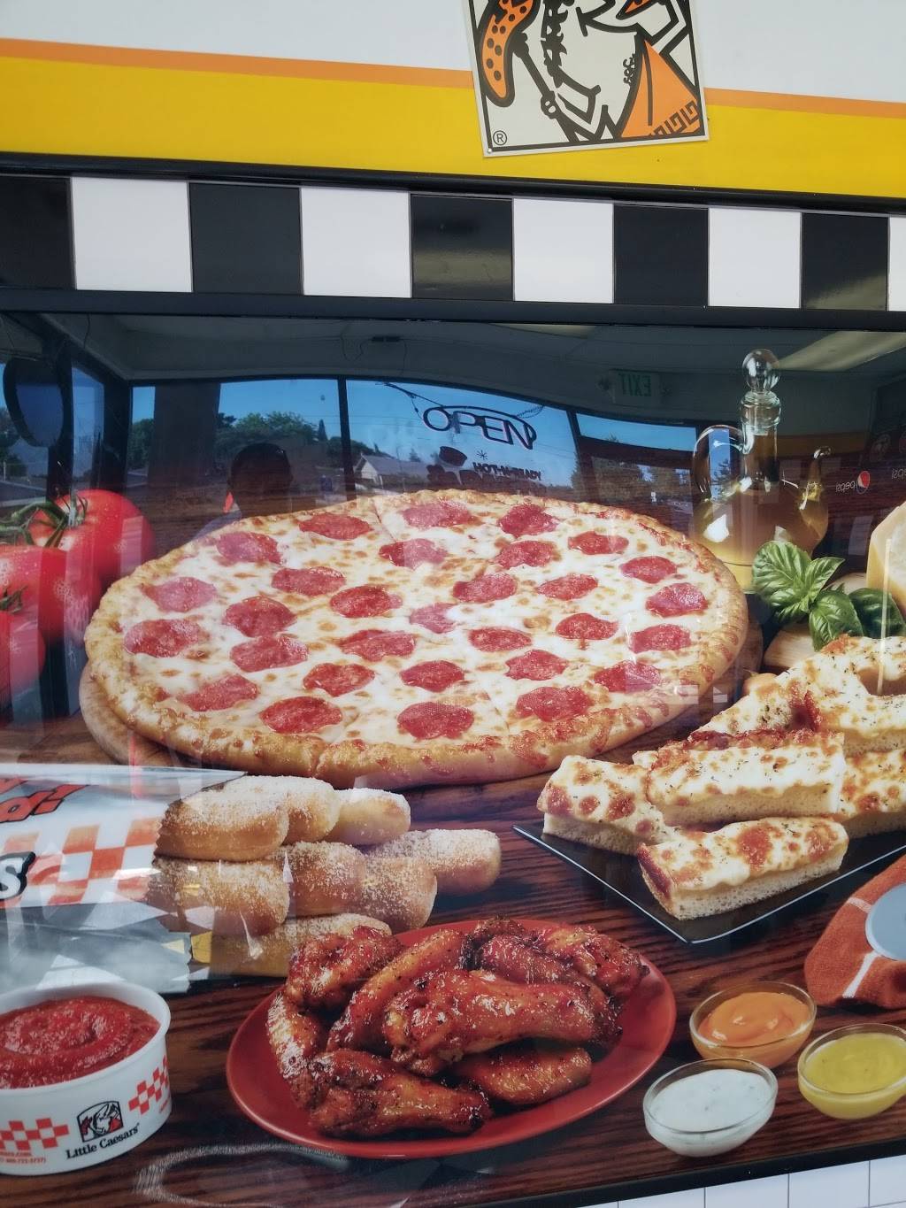 Little Caesars Pizza | meal takeaway | 3901 Madison Ave, North Highlands, CA 95660, USA | 9163314444 OR +1 916-331-4444