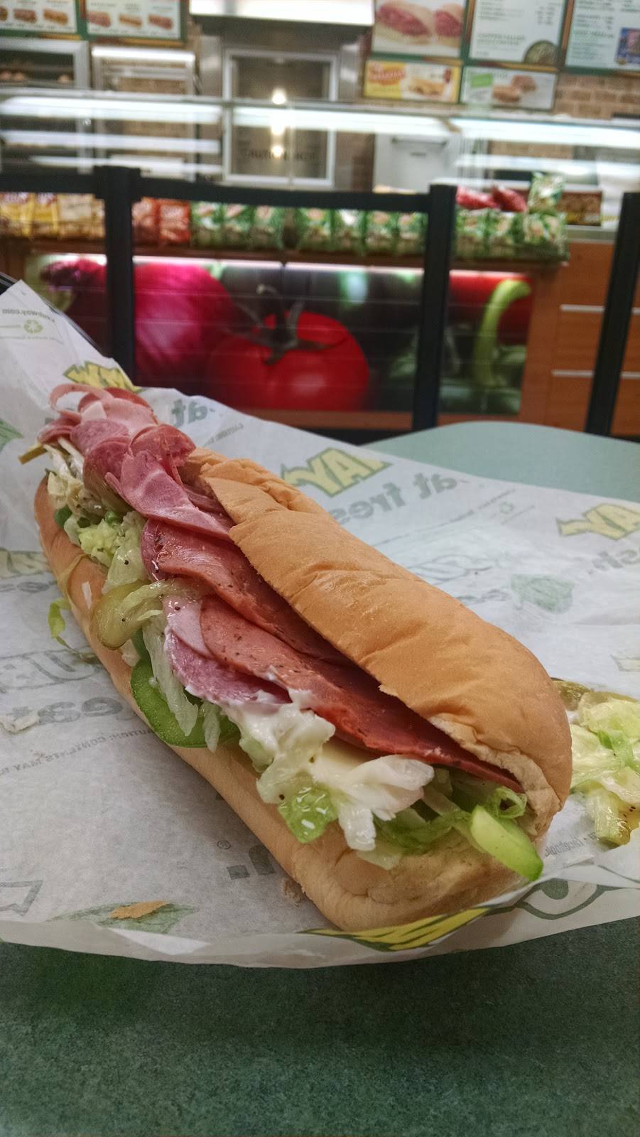 Subway | restaurant | 2086 Wales Rd NE, Massillon, OH 44646, USA | 3308329820 OR +1 330-832-9820