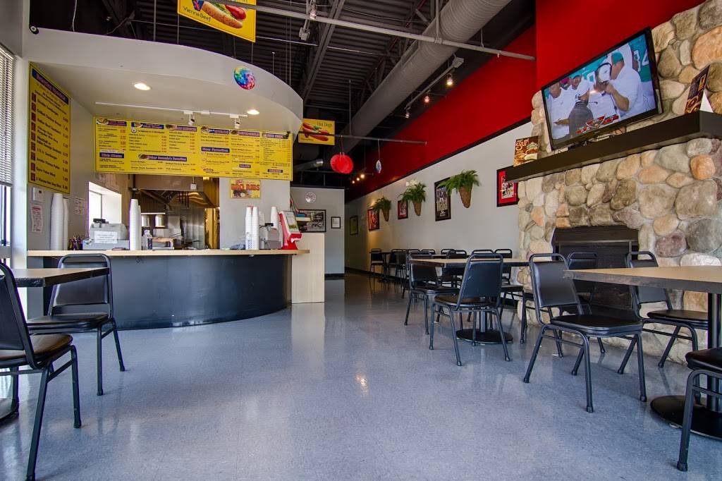 Sammies | restaurant | 728 N Fairfield Rd, Round Lake, IL 60073, USA | 8475463900 OR +1 847-546-3900