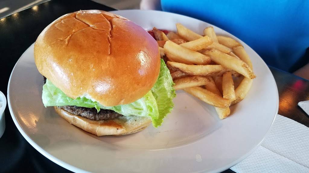 Valley Mall Family Diner | restaurant | 17276 Valley Mall Rd, Hagerstown, MD 21740, USA | 2402672238 OR +1 240-267-2238