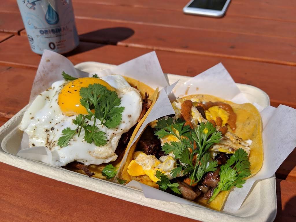 Trill Taqueria | restaurant | 2418 E 7th St, Austin, TX 78702, USA | 3375016336 OR +1 337-501-6336