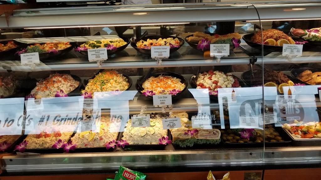 Nardellis Grinder Shoppe | restaurant | 1 Main St, East Hartford, CT 06118, USA | 8605682000 OR +1 860-568-2000