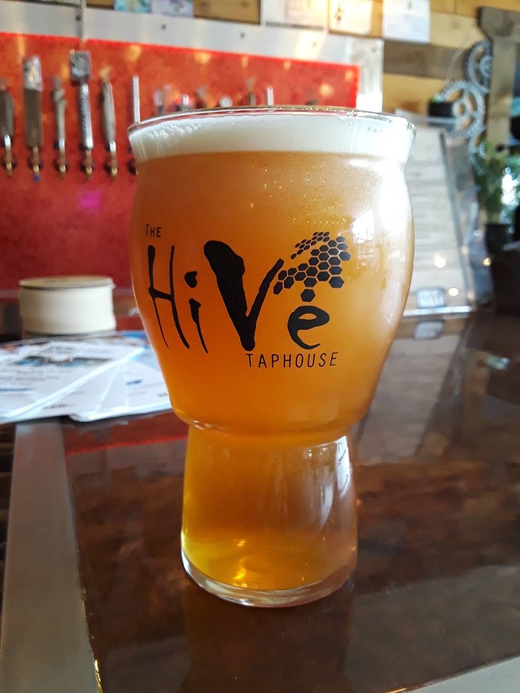 The HiVe Taphouse | restaurant | 13851 Beavercreek Rd c104, Oregon City, OR 97045, USA | 5033055055 OR +1 503-305-5055