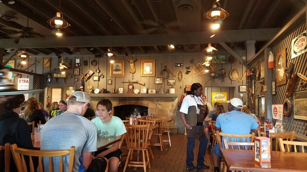 Cracker Barrel Old Country Store | restaurant | 1600 N 6th St, West Memphis, AR 72301, USA | 8707330469 OR +1 870-733-0469