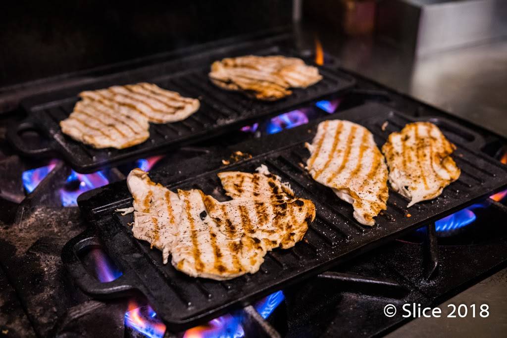 Cestras Pizza | restaurant | 3617 E Tremont Ave, Bronx, NY 10465, USA | 7185187900 OR +1 718-518-7900