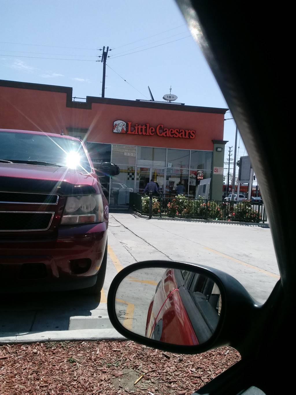 Little Caesars Pizza | meal takeaway | 8332 Sepulveda Blvd, North Hills, CA 91343, USA | 8188924800 OR +1 818-892-4800