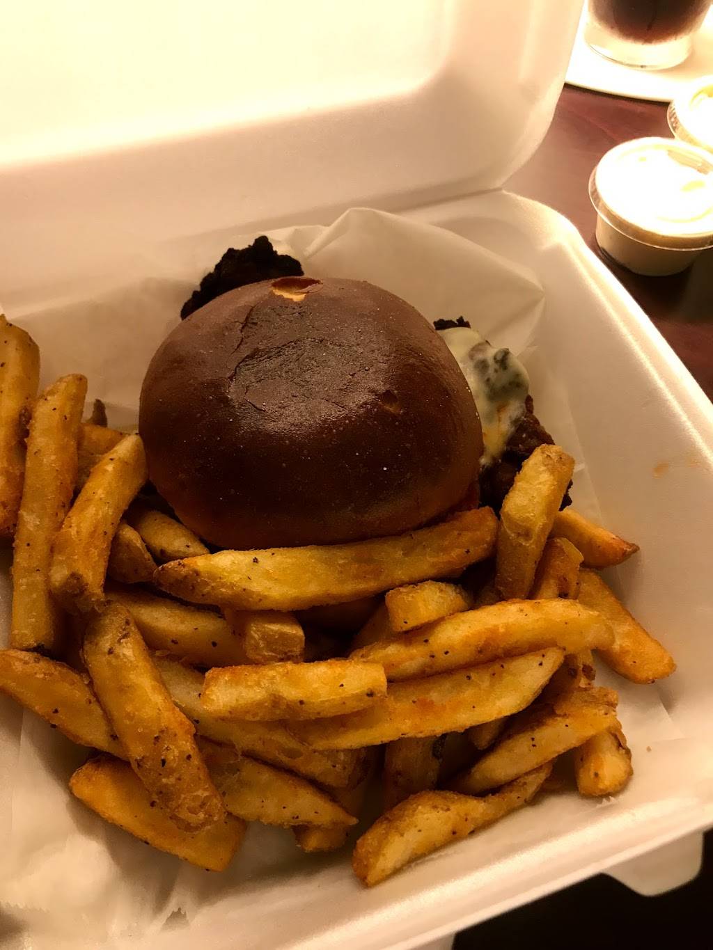 Olive Grill | restaurant | 260 Chapman Rd, Newark, DE 19702, USA | 3027373685 OR +1 302-737-3685