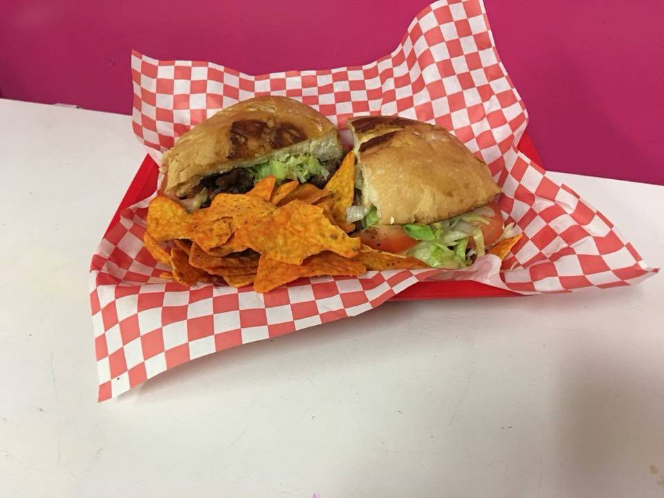 El MANÁ FRUTERIA | meal takeaway | 5938 Westminster Dr, Austin, TX 78723, USA | 5129066402 OR +1 512-906-6402