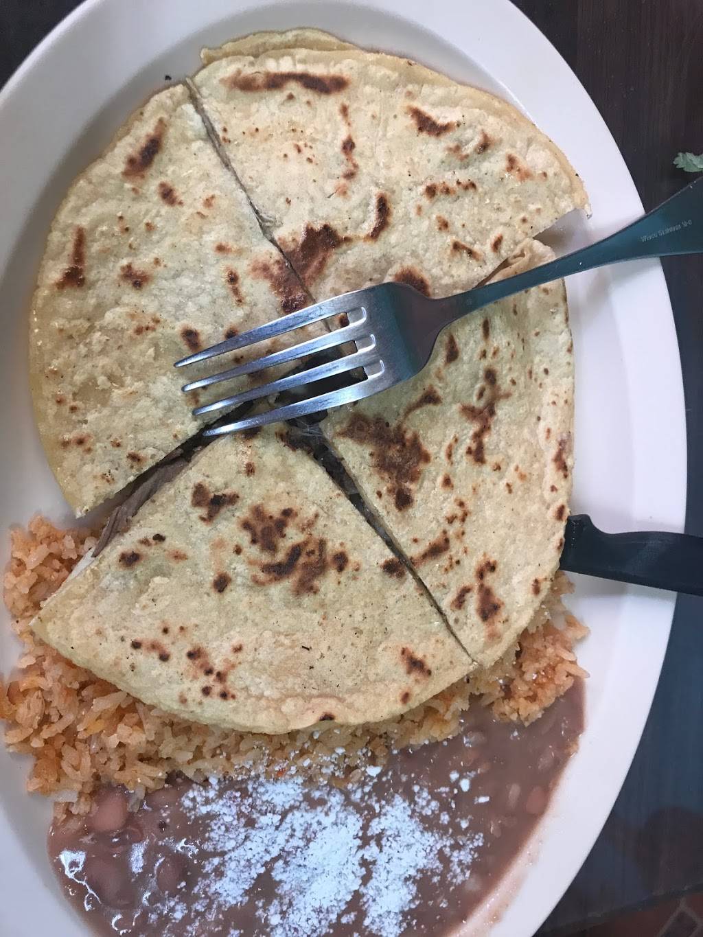 Birrieria Apatzingan | restaurant | 10040 Laurel Canyon Blvd, Pacoima, CA 91331, USA | 8188906265 OR +1 818-890-6265